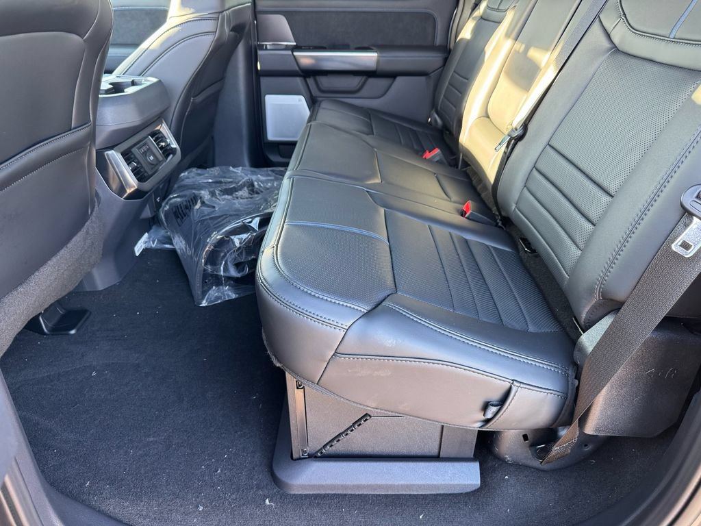 New 2026 Ford F350 Platinum w/ Tremor Off-Road Package AWD/4WD image 13