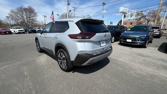 Used 2021 Nissan Rogue SV AWD/4WD image 5