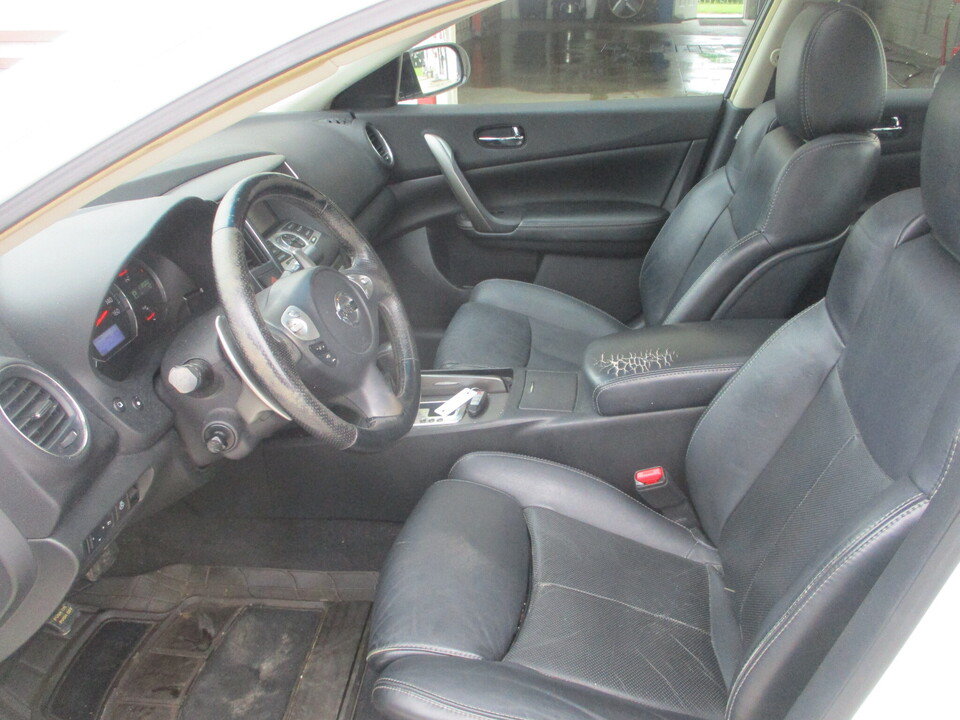 Used 2014 Nissan Maxima 3.5 SV w/ Sport Package FWD image 28