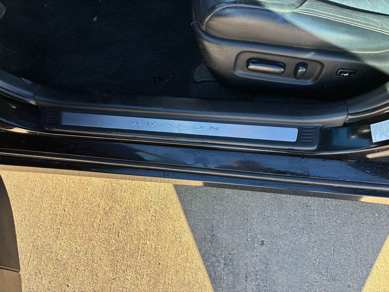 Used 2012 Toyota Avalon image 10