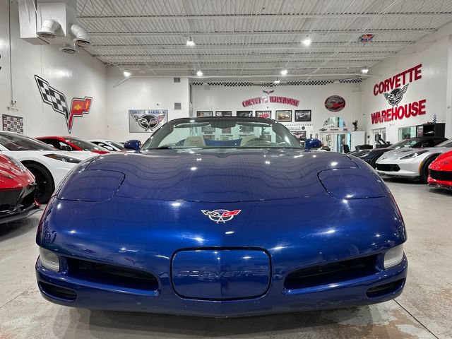 Used 2004 Chevrolet Corvette Convertible w/ Preferred Equipment Group RWD image 21