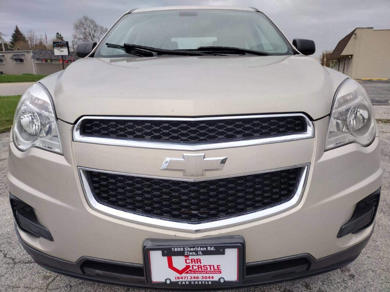 Used 2011 Chevrolet Equinox LS image 2