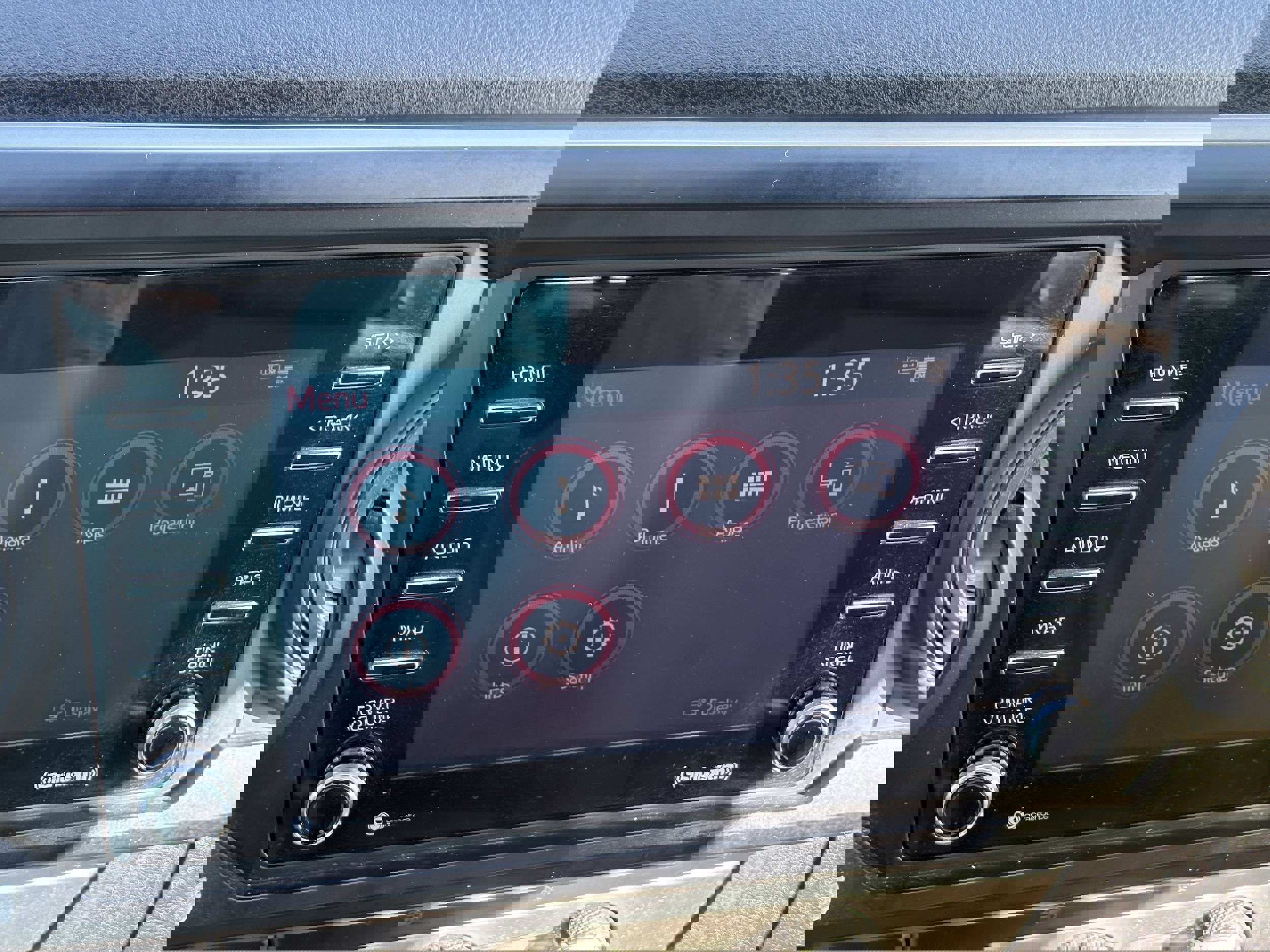 Used 2020 Toyota Tacoma SR image 21