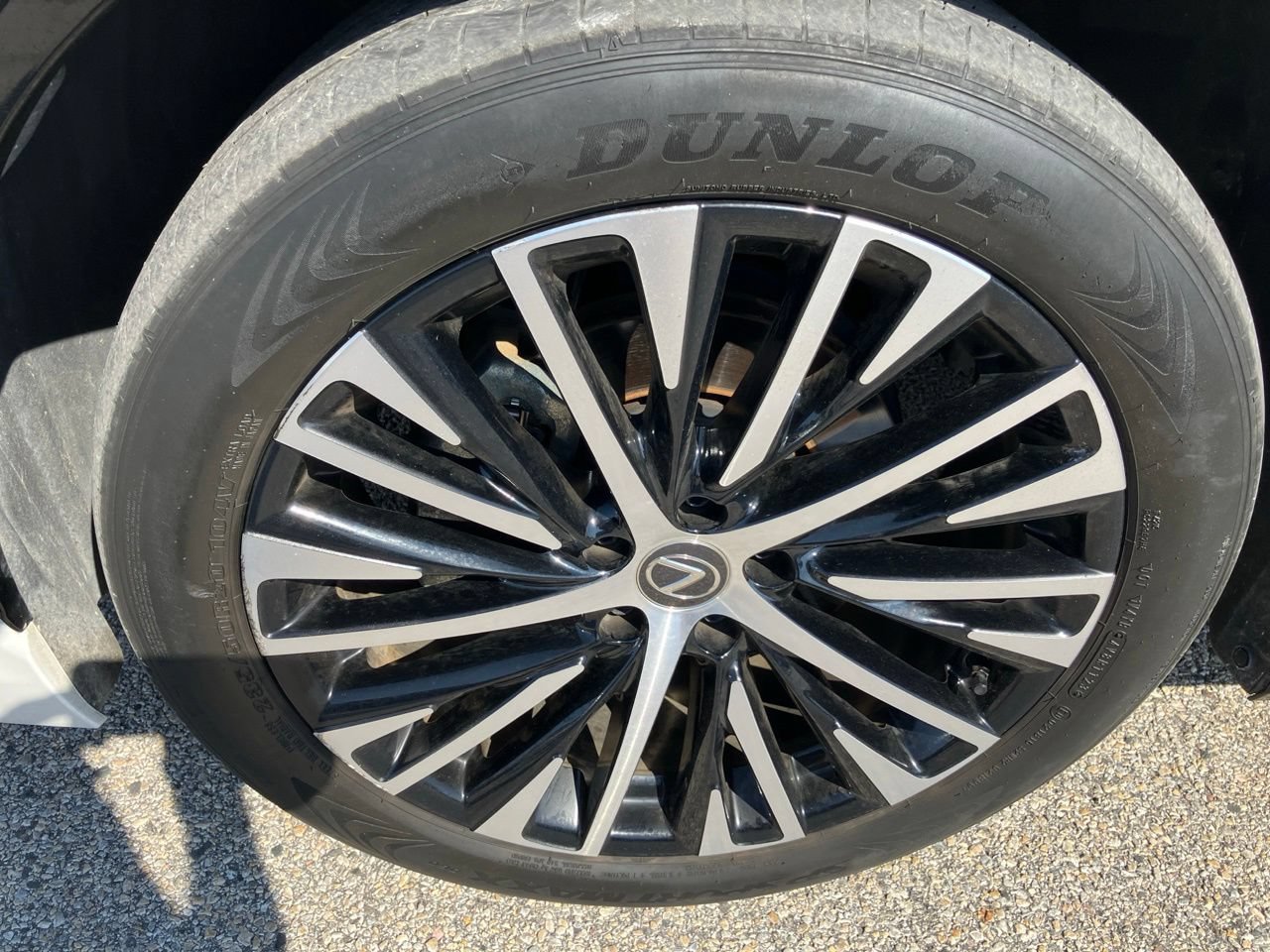 Used 2023 Lexus RZ 450e Premium w/ Technology Package AWD/4WD image 10