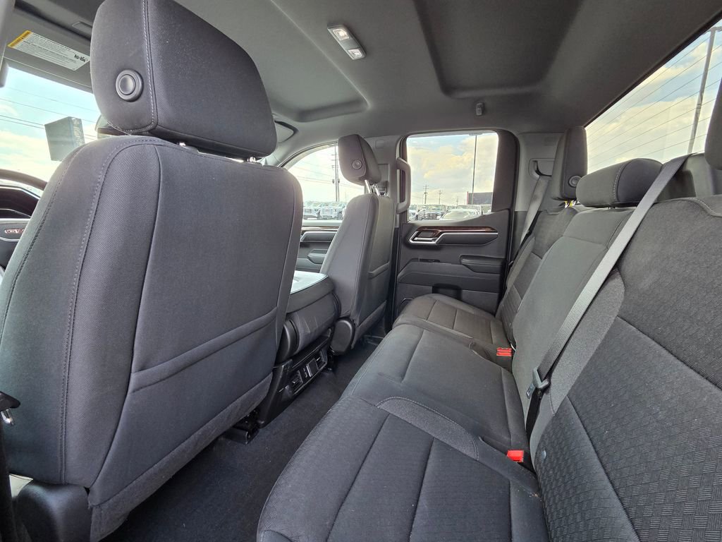Used 2024 GMC Sierra 1500 Elevation image 27