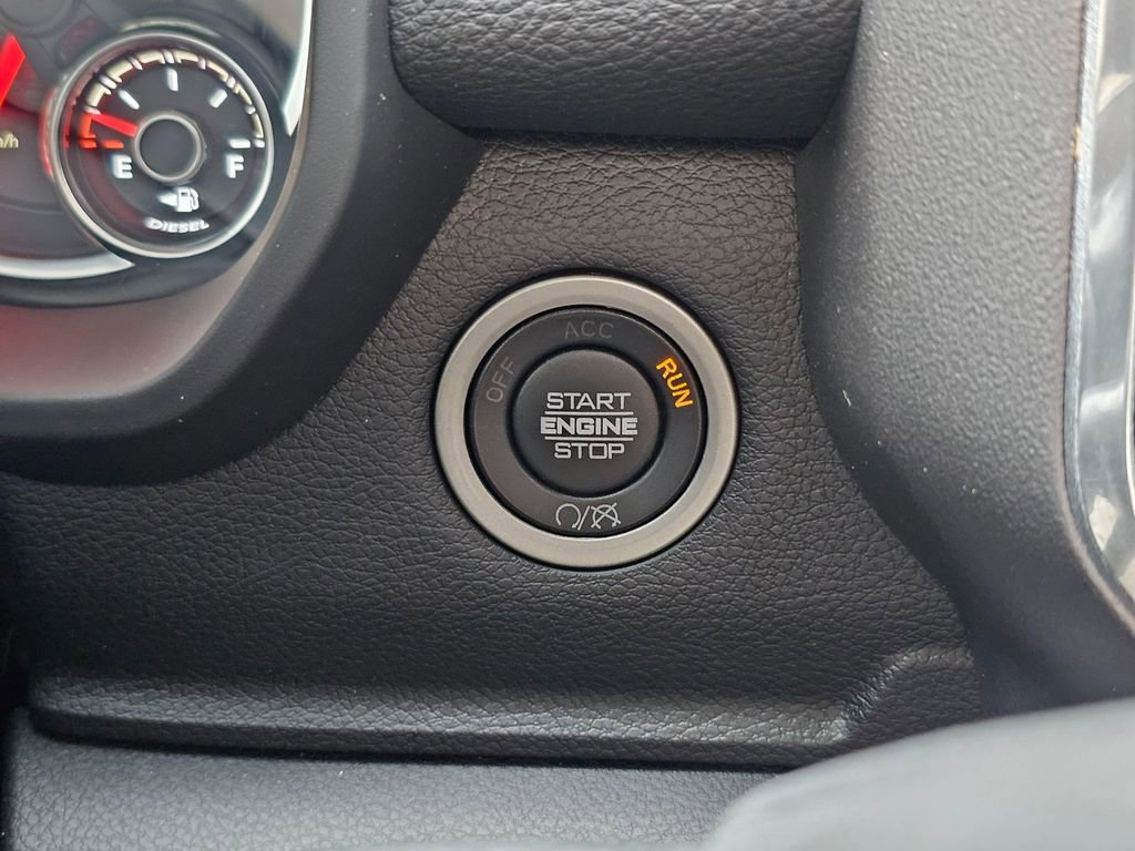 Used 2023 RAM 3500 Laramie w/ Night Edition image 39