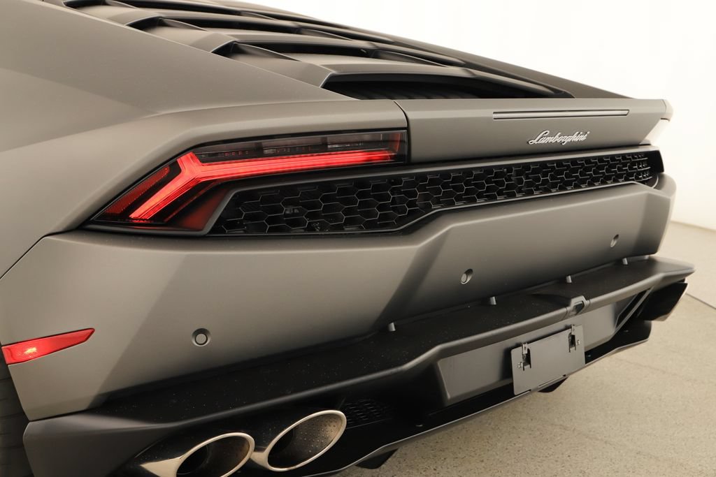 Used 2015 Lamborghini Huracan LP 610-4 AWD/4WD image 35