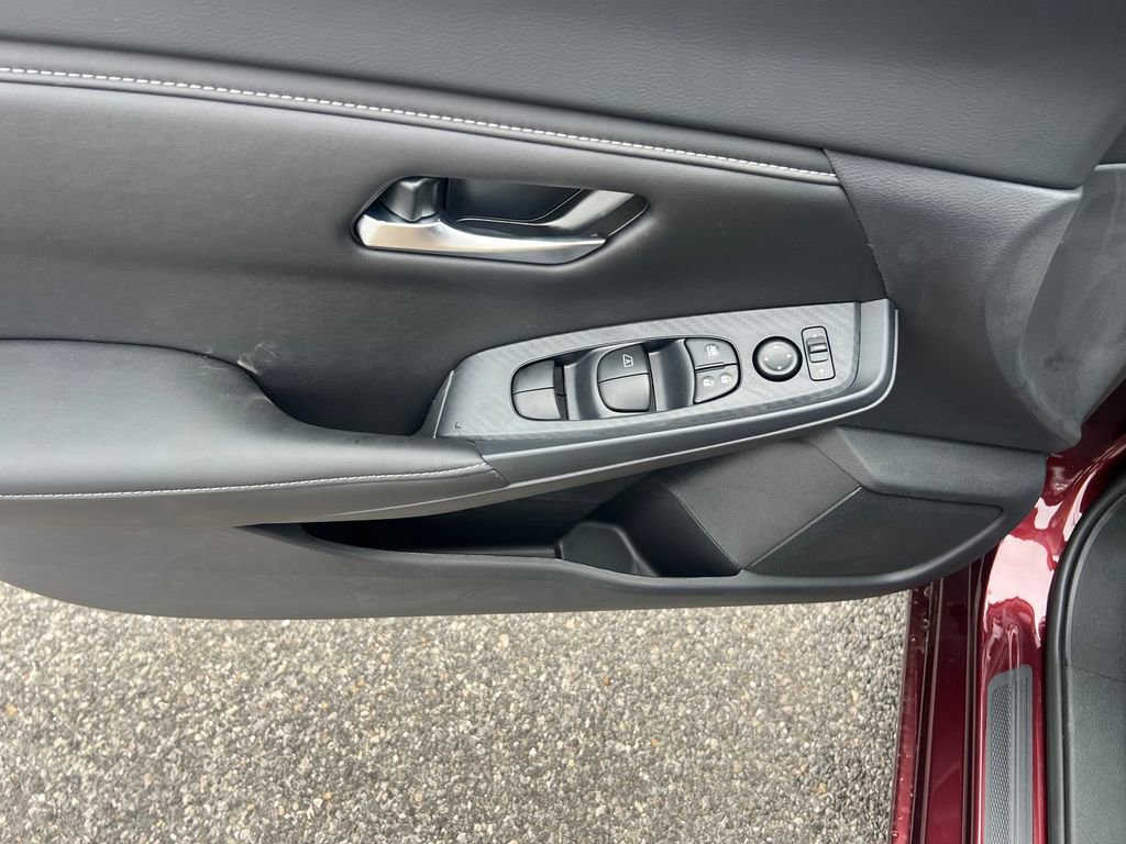 New 2025 Nissan Sentra SV w/ All-Weather Package image 11