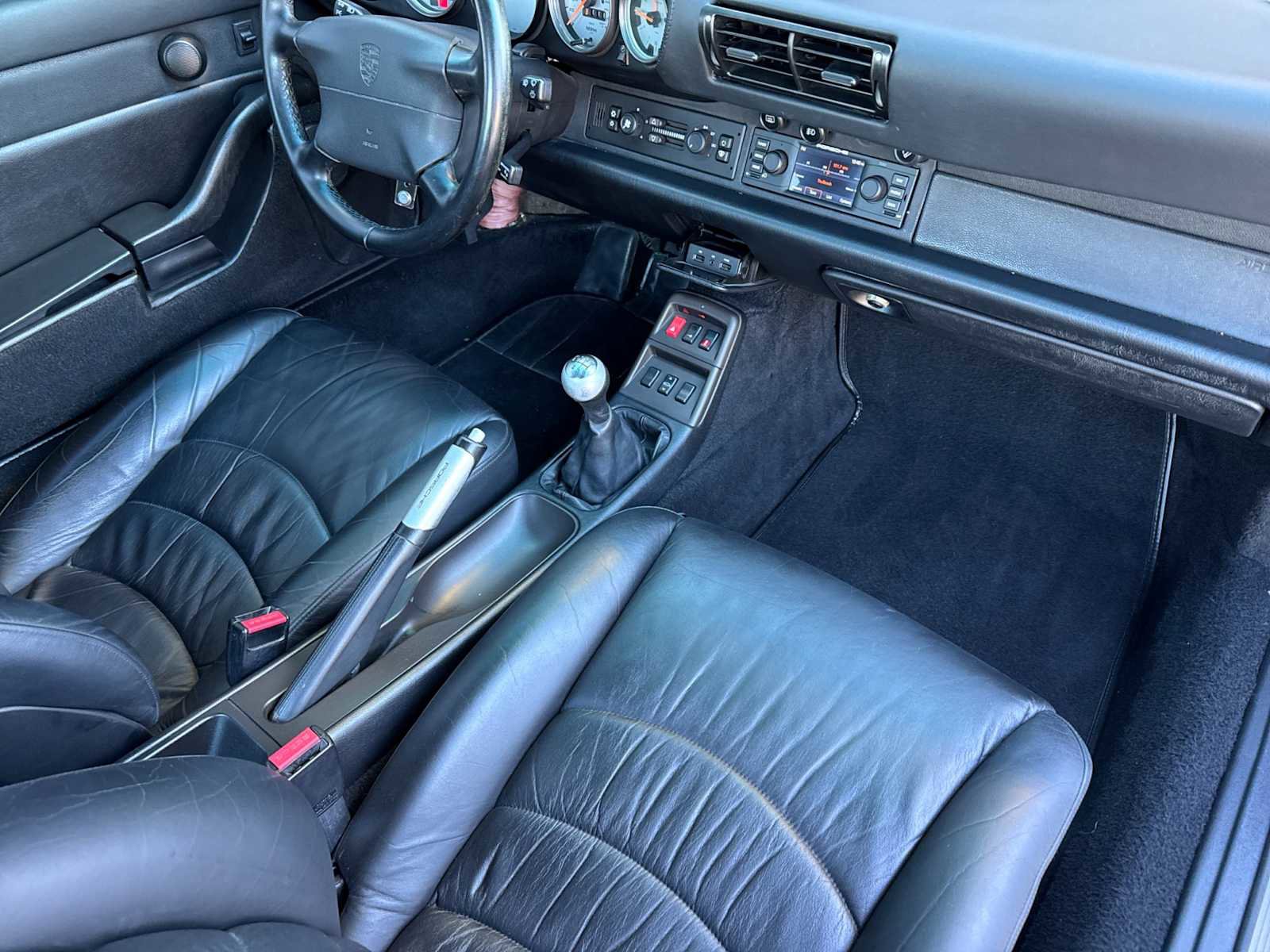 Used 1998 Porsche 911 Carrera S image 15