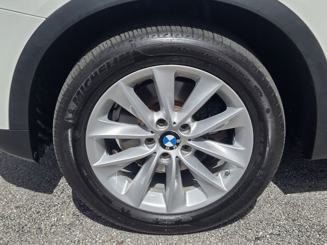 Used 2016 BMW X3 xDrive28i AWD/4WD image 12
