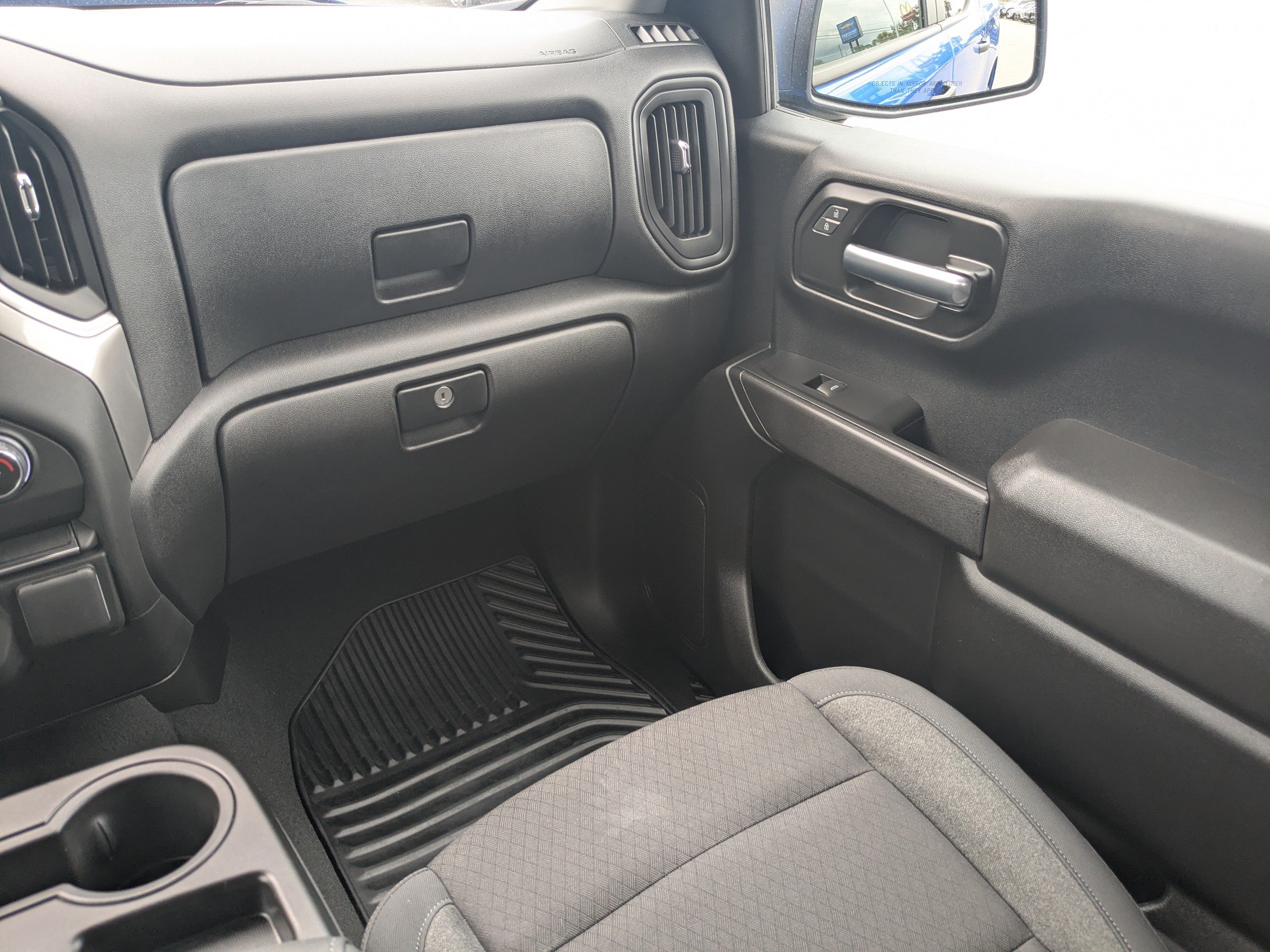 New 2026 Chevrolet Silverado 1500 Custom AWD/4WD image 18