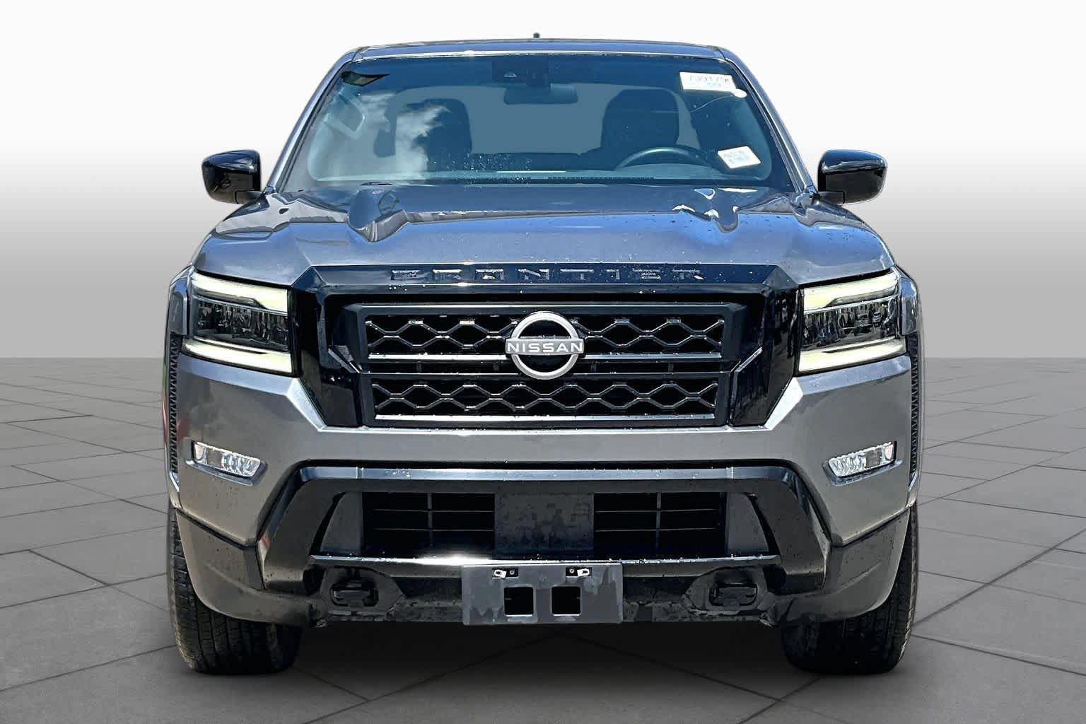 Certified 2023 Nissan Frontier SV w/ Midnight Edition Package AWD/4WD image 4