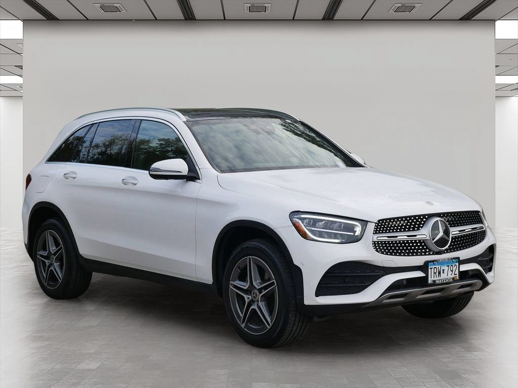 Used 2021 Mercedes-Benz GLC 300 4MATIC image 1