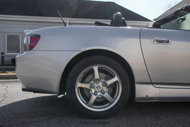Used 2002 Honda S2000 image 8