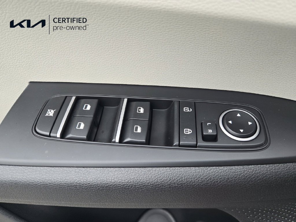 Certified 2023 Kia Forte LXS w/ LXS Technology Package FWD image 26