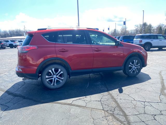 Used 2017 Toyota RAV4 LE w/ Carpet Mat Package image 8
