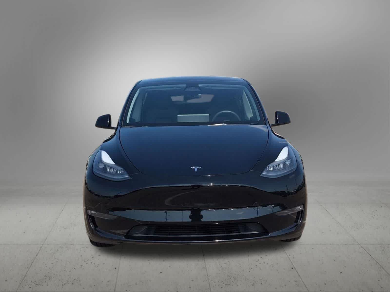 Used 2023 Tesla Model Y Performance AWD/4WD image 9