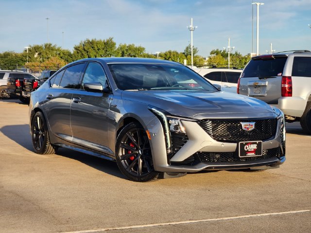 Used 2026 Cadillac CT5 V w/ Technology Package RWD image 2