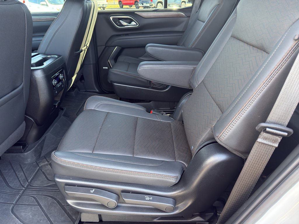 Used 2024 Chevrolet Tahoe High Country image 25