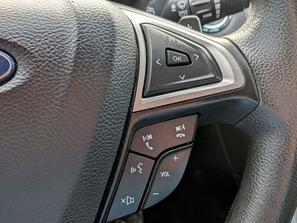 Used 2019 Ford Fusion SE image 20