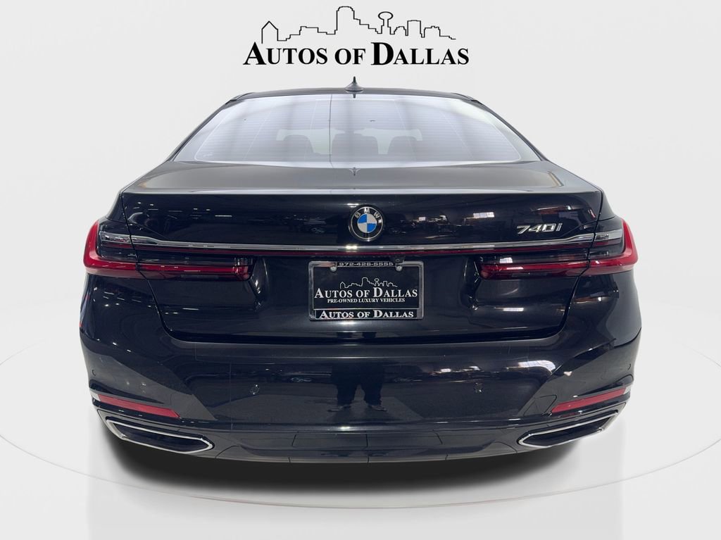 Used 2022 BMW 740i image 7