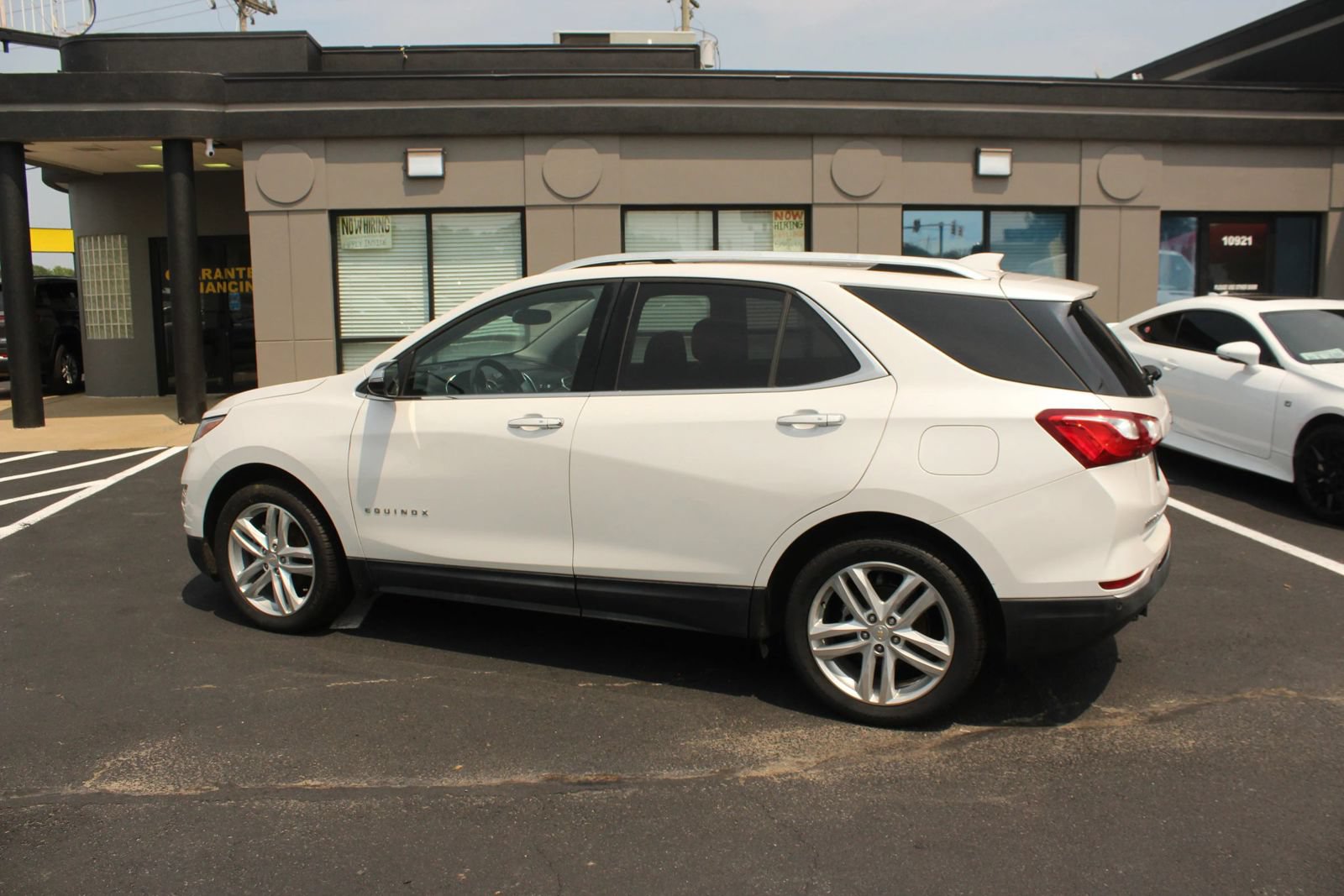 Used 2018 Chevrolet Equinox Premier AWD/4WD image 5