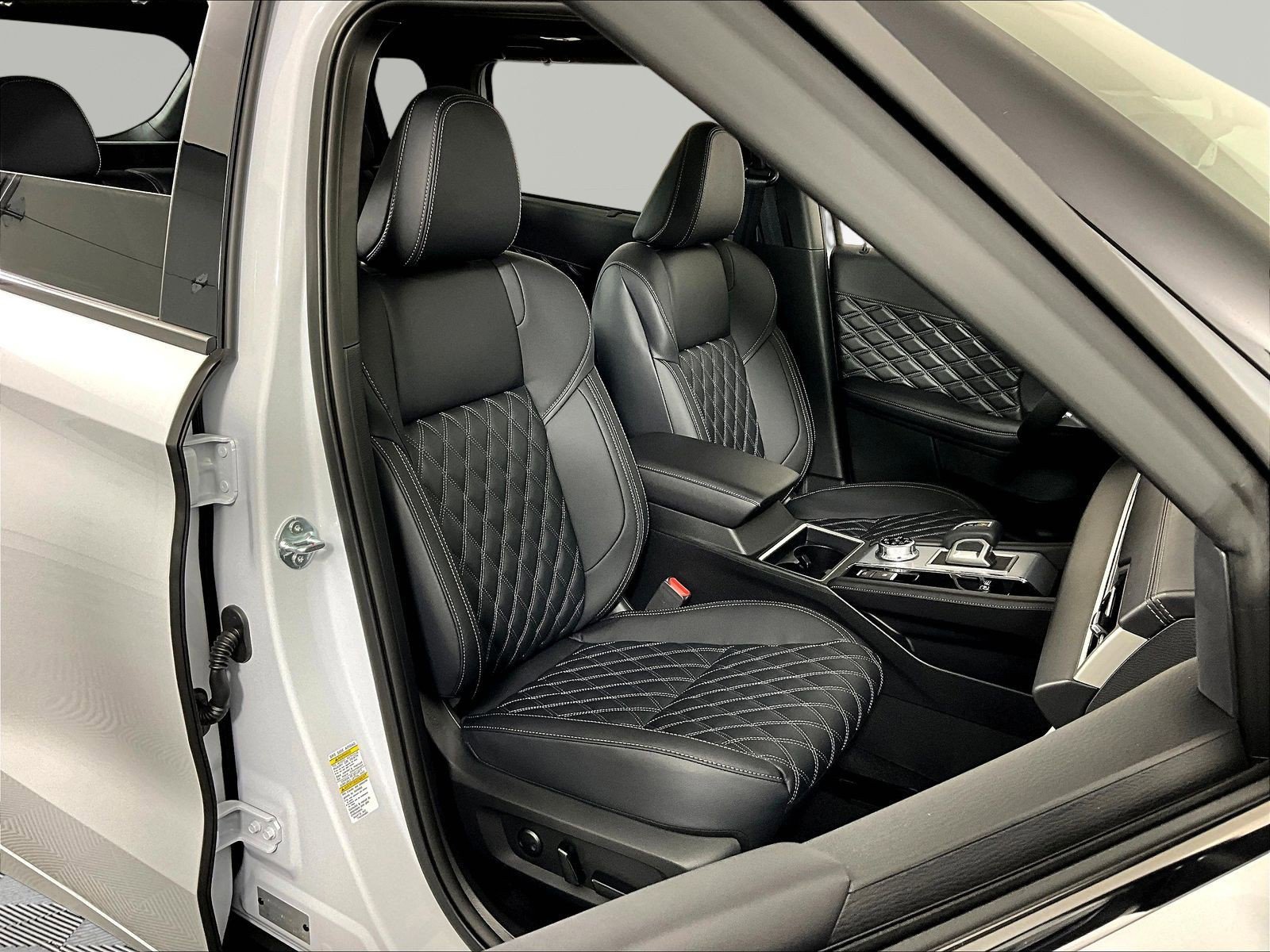 New 2026 Nissan Rogue Platinum AWD/4WD image 19