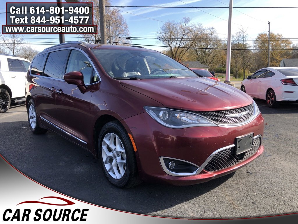 Used 2018 Chrysler Pacifica Touring-L Plus w/ Advanced Safetytec Group image 3