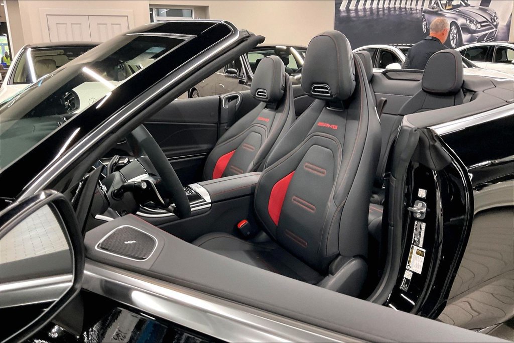 New 2027 Mercedes-Benz CLE 53 AMG 4MATIC Cabriolet image 9