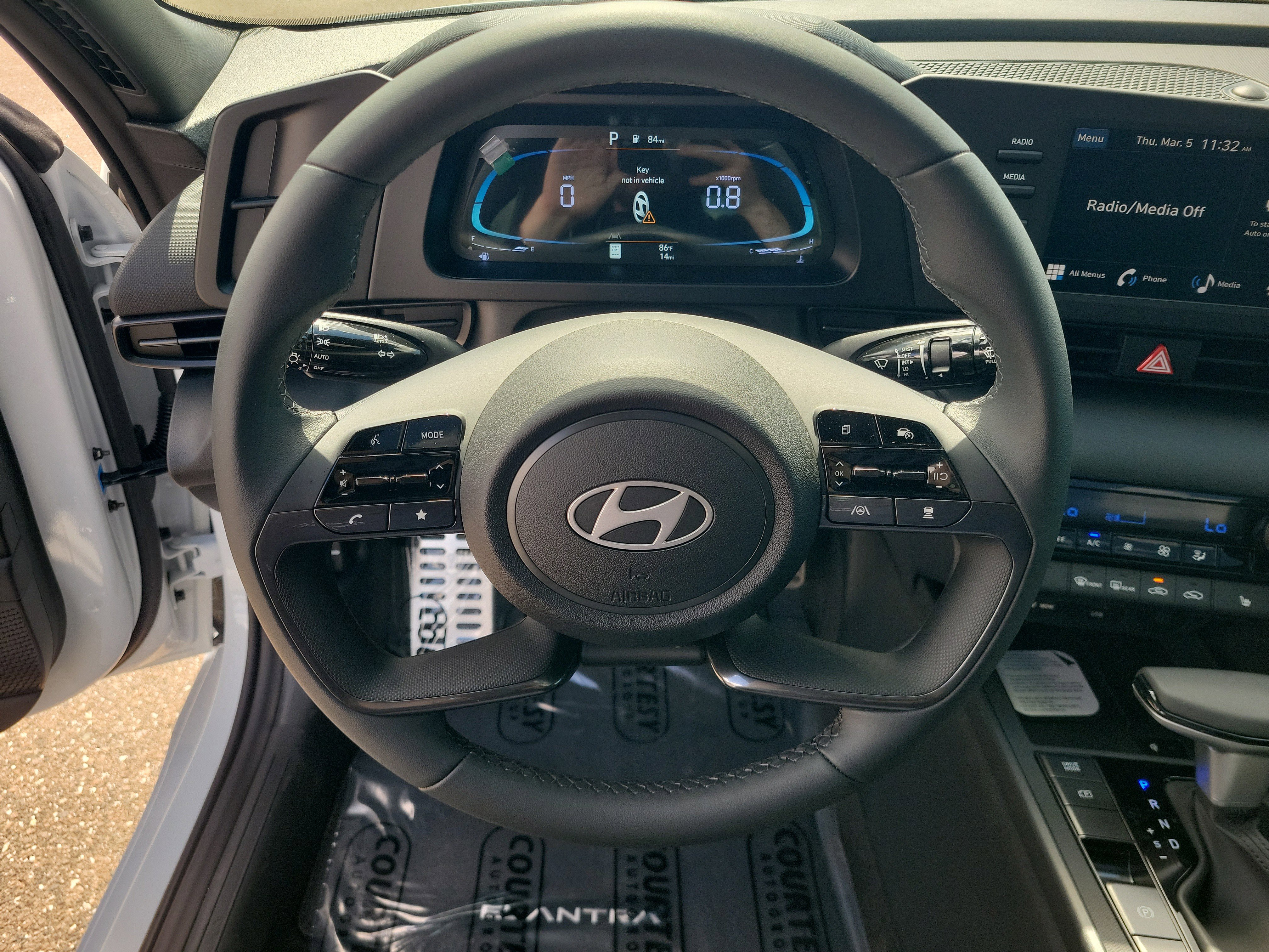 New 2026 Hyundai Elantra SEL Sport image 29