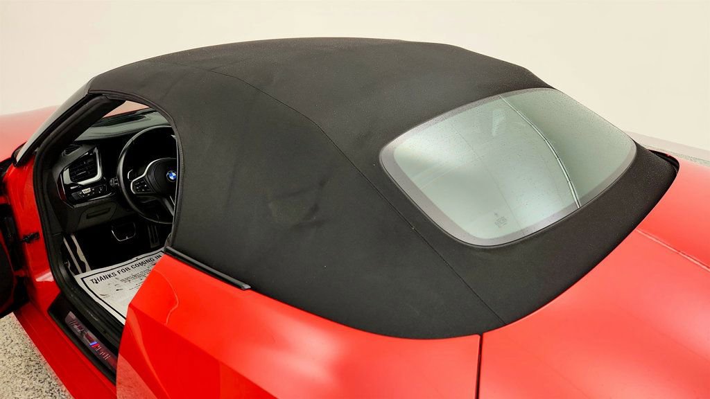 Used 2022 BMW Z4 M40i w/ Premium Package image 10