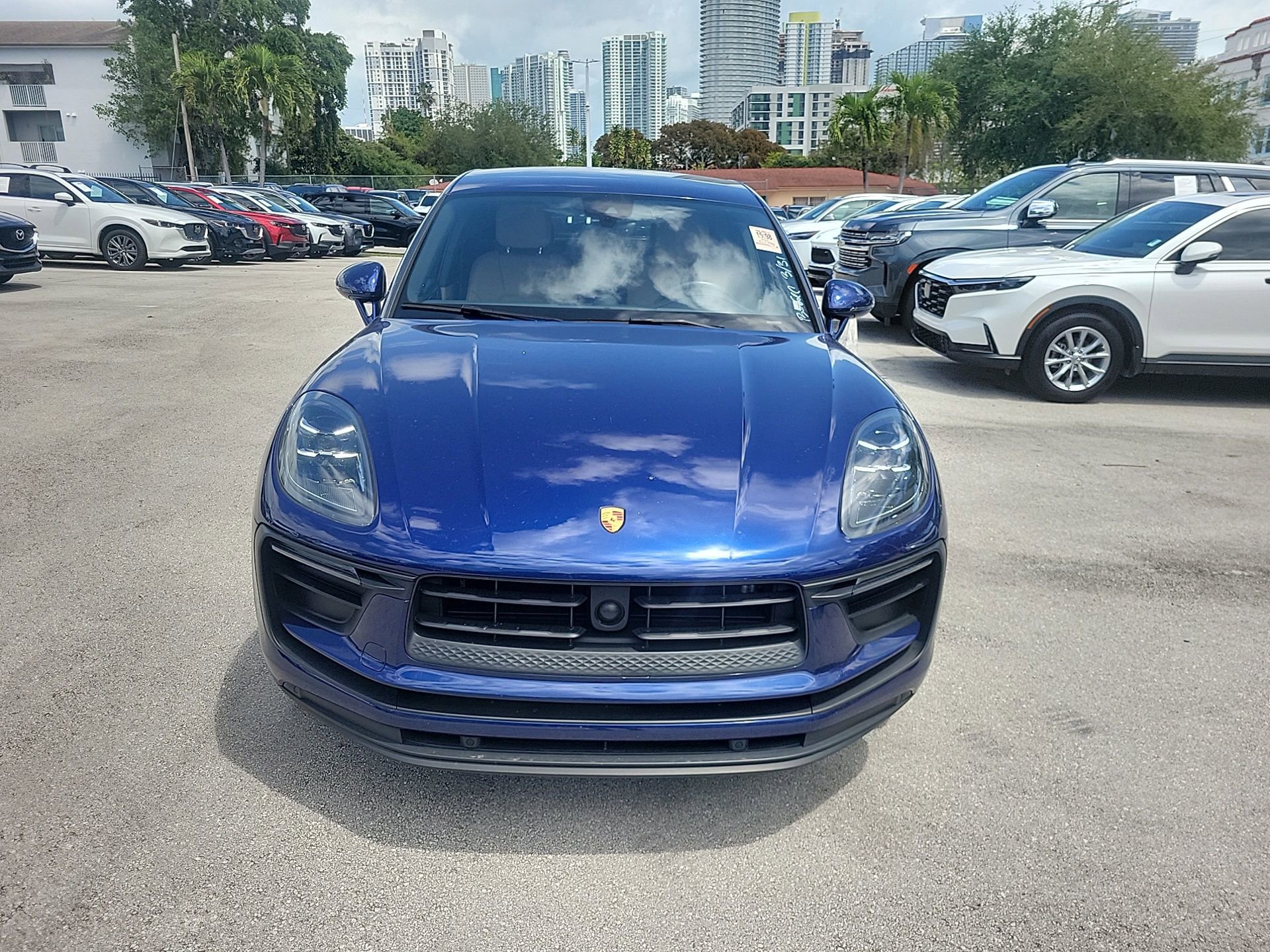 Used 2024 Porsche Macan image 4