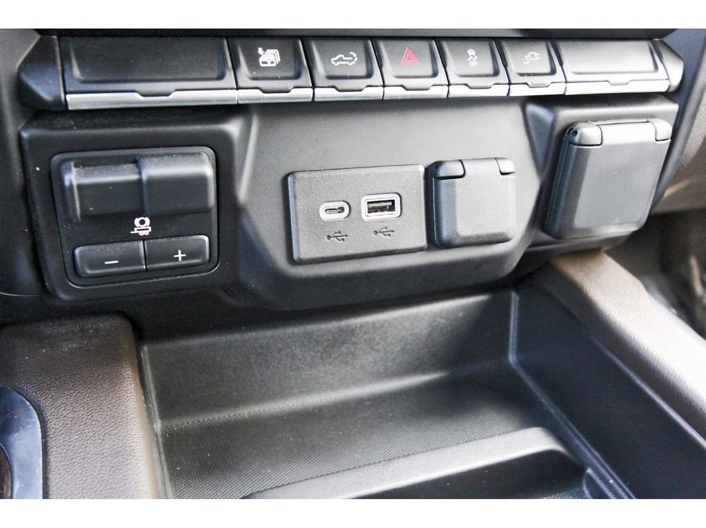 Used 2023 GMC Sierra 2500 SLT w/ SLT Convenience Package image 23