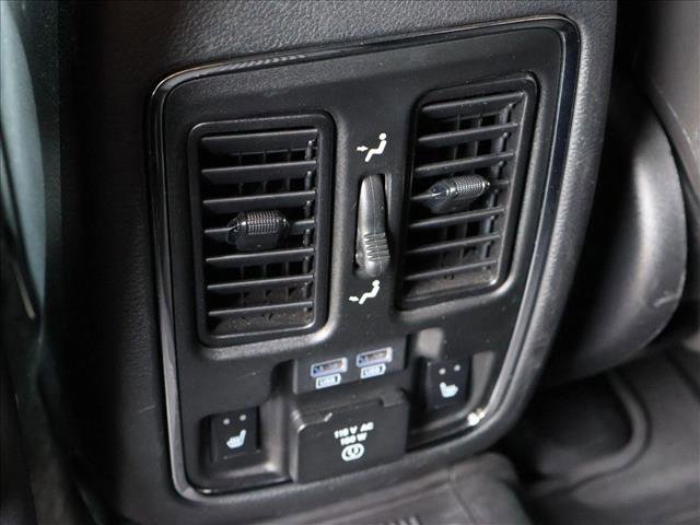Used 2017 Jeep Grand Cherokee Limited AWD/4WD image 24