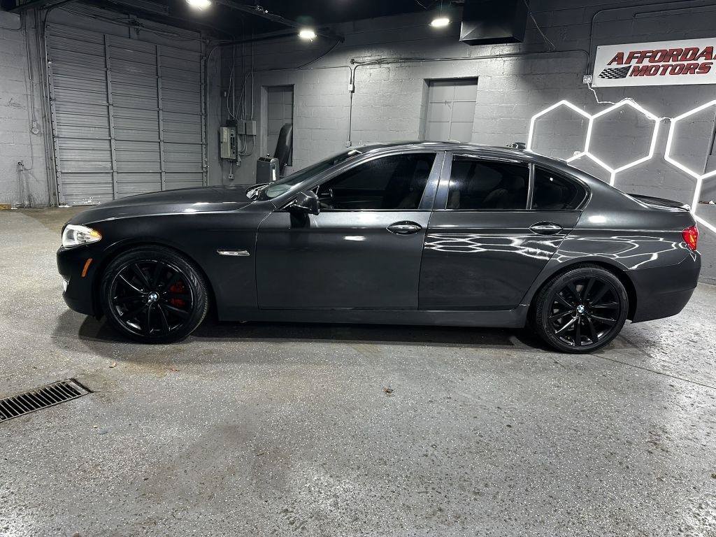 Used 2011 BMW 535i Sedan RWD image 3