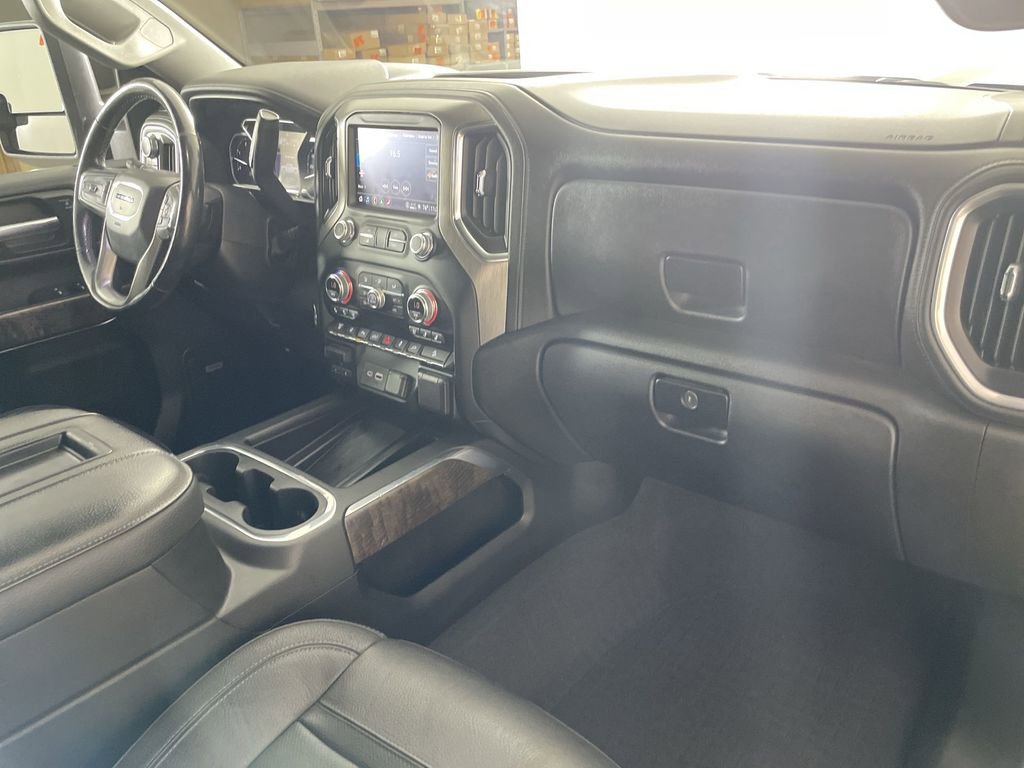 Used 2021 GMC Sierra 3500 Denali w/ Technology Package image 20