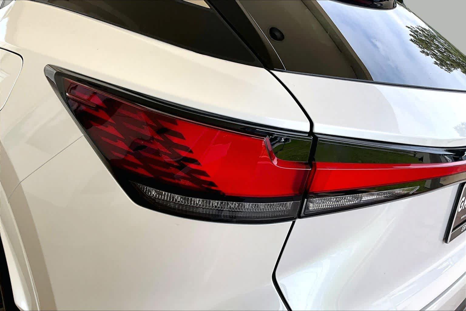 Used 2024 Lexus RX 350 FWD w/ Convenience Package image 26