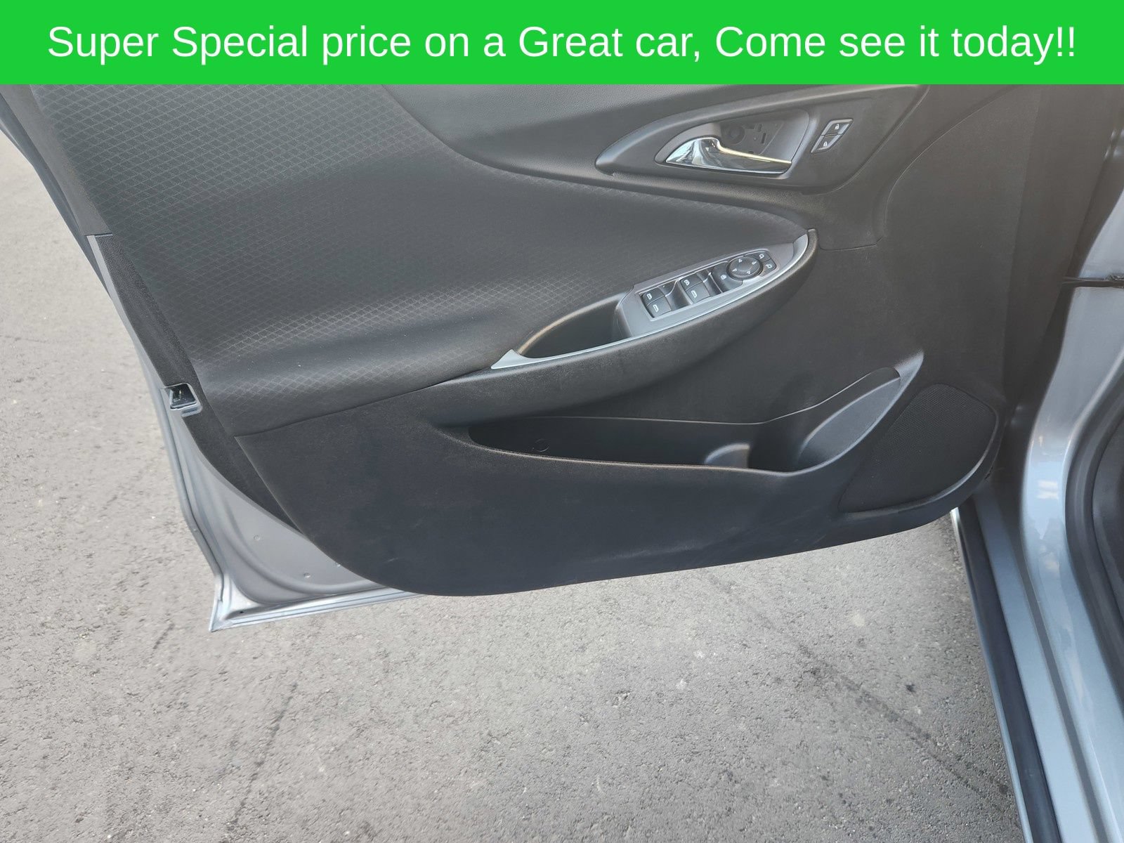 Used 2024 Chevrolet Malibu LT FWD image 21