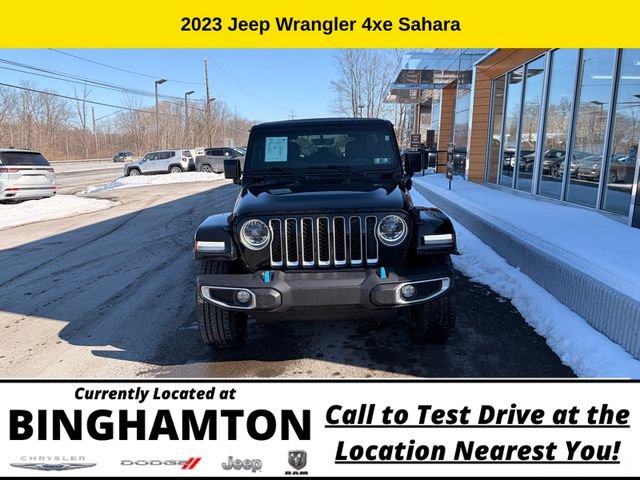 Used 2023 Jeep Wrangler Unlimited Sahara AWD/4WD image 2