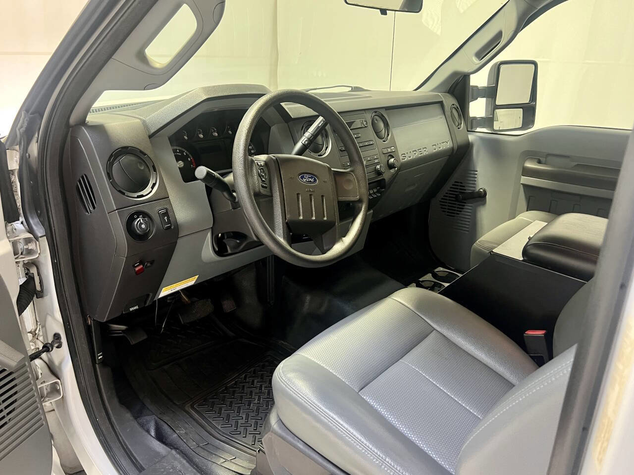 Used 2013 Ford F250 XL image 26