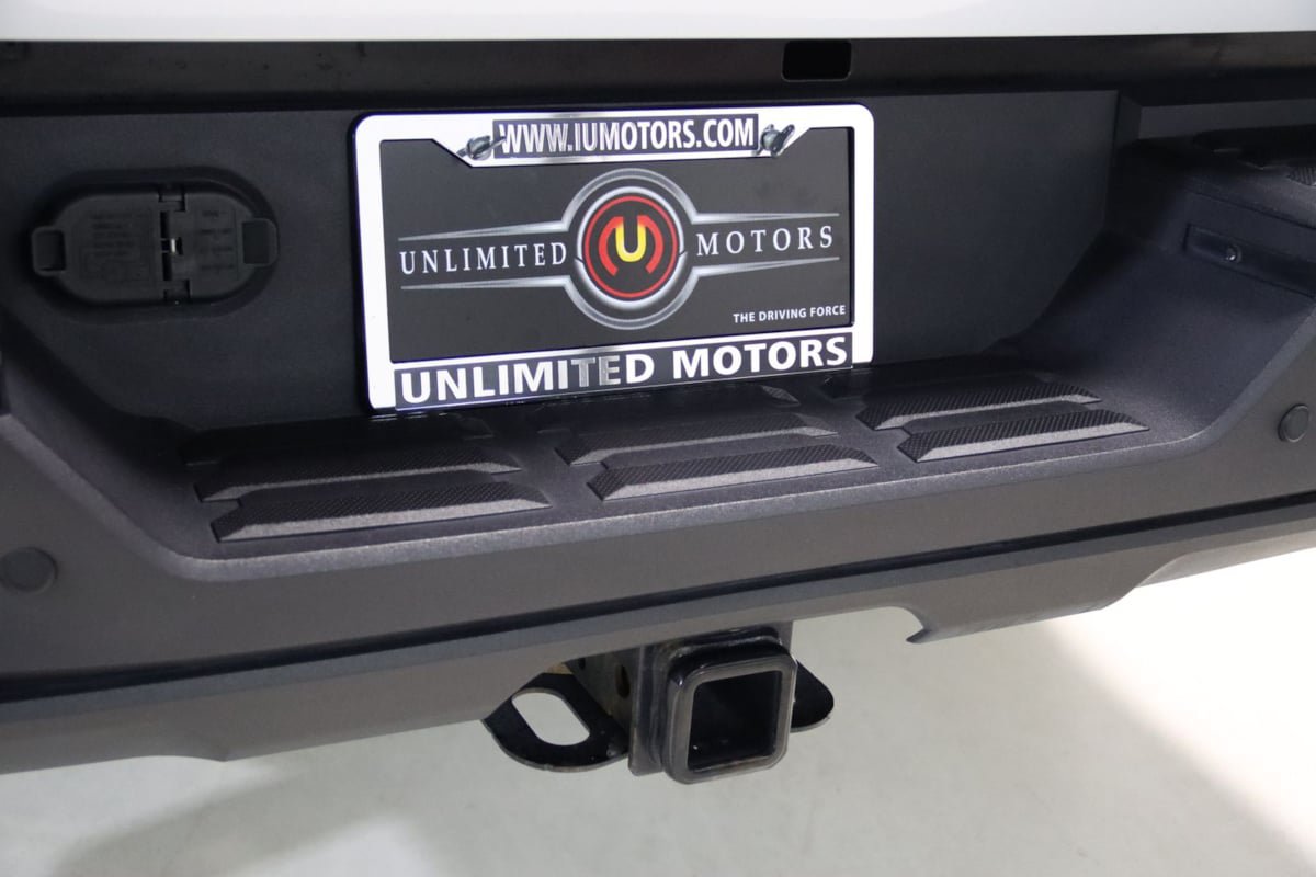 Used 2024 Toyota Tundra Capstone AWD/4WD image 11