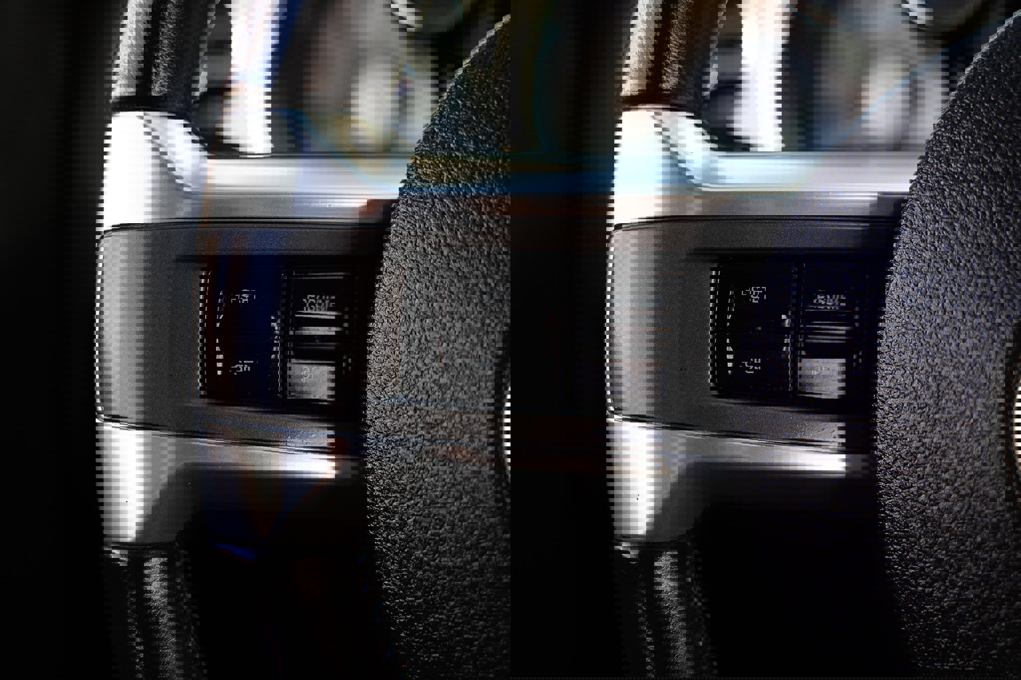 Used 2010 Ford Mustang GT image 29