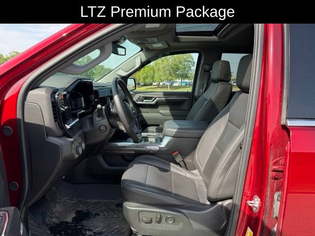 Certified 2024 Chevrolet Silverado 1500 LTZ w/ LTZ Premium Package AWD/4WD image 8