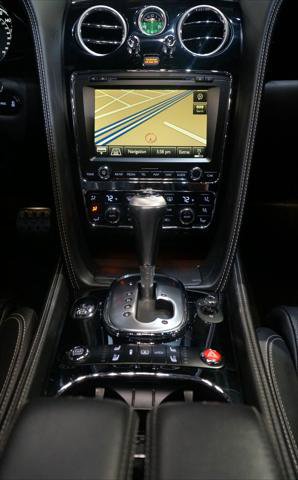 Used 2015 Bentley Flying Spur W12 image 23