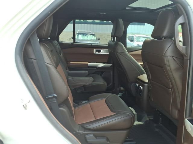 Used 2022 Ford Explorer King Ranch w/ Class IV Trailer Tow Package AWD/4WD image 16
