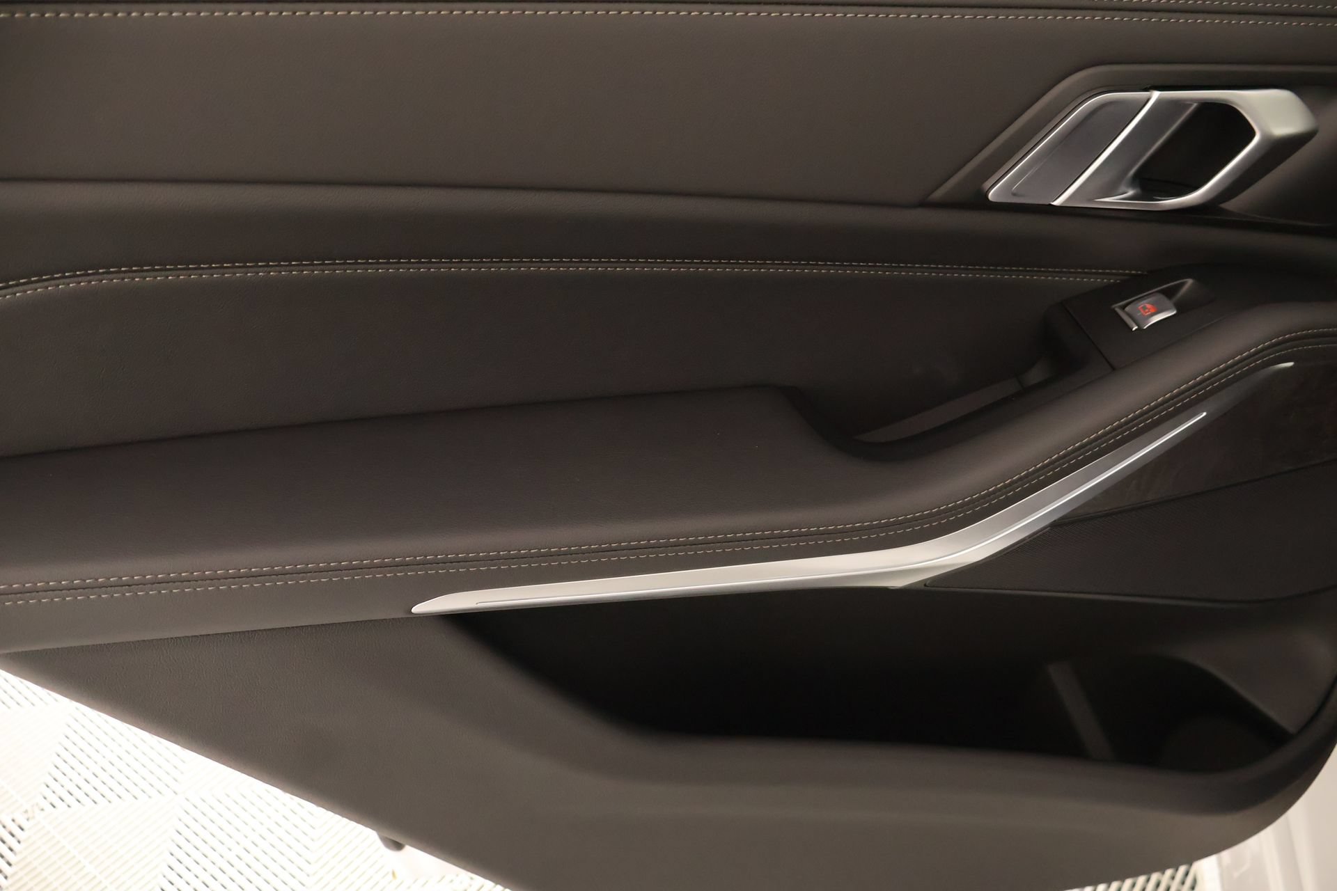 New 2027 BMW X7 xDrive40i AWD/4WD image 18