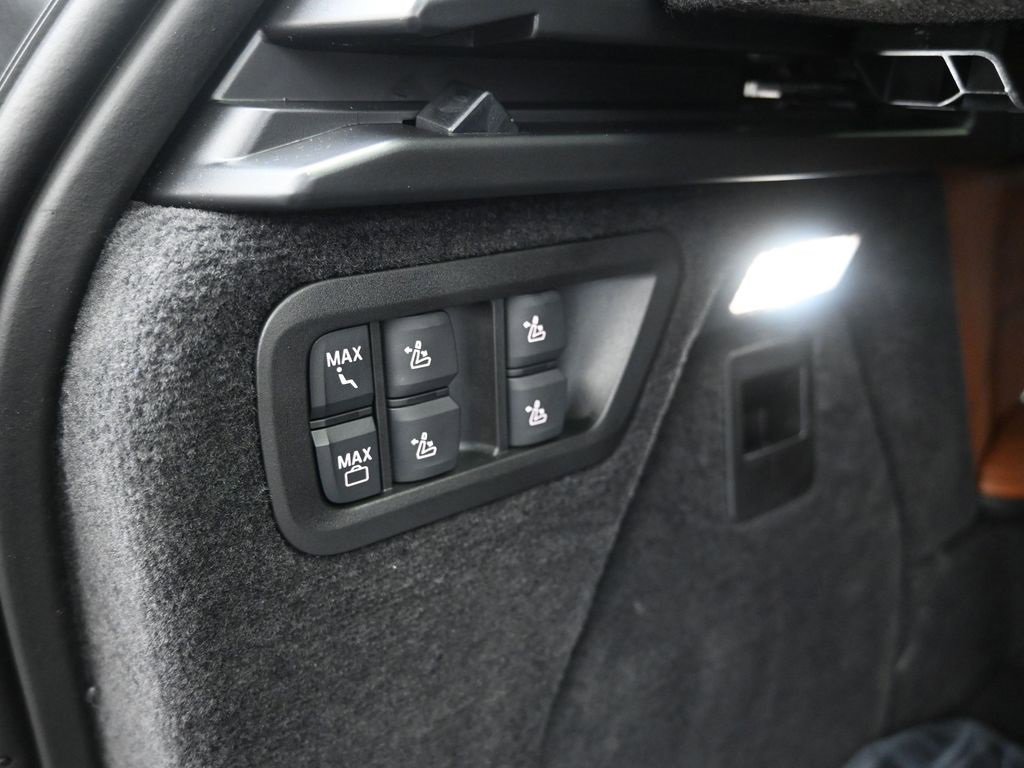 New 2026 BMW X7 xDrive40i w/ M Sport Package image 42