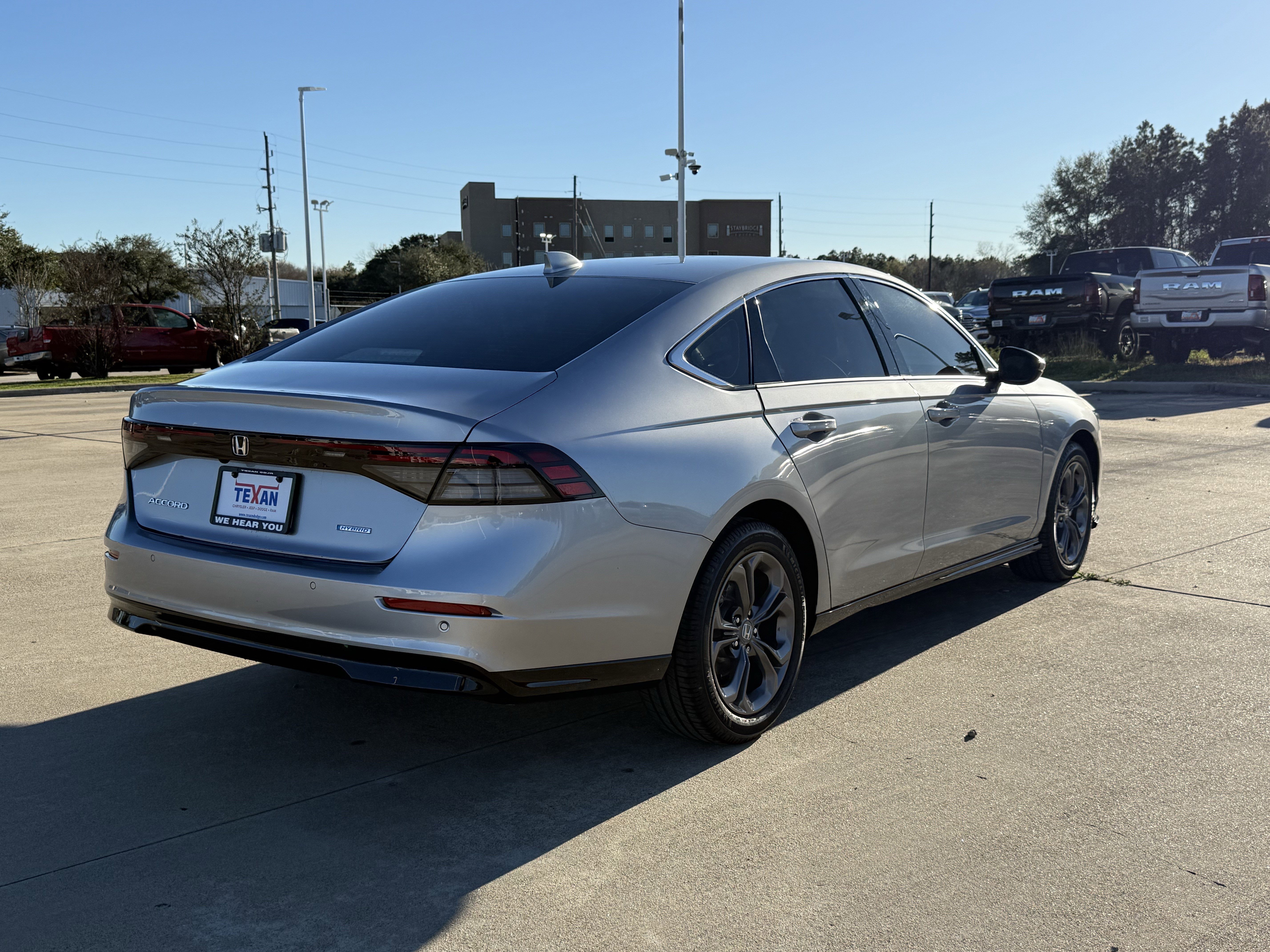 Used 2023 Honda Accord EX-L image 5