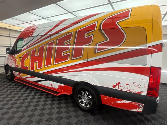 Used 2021 Mercedes-Benz Sprinter 2500 image 23