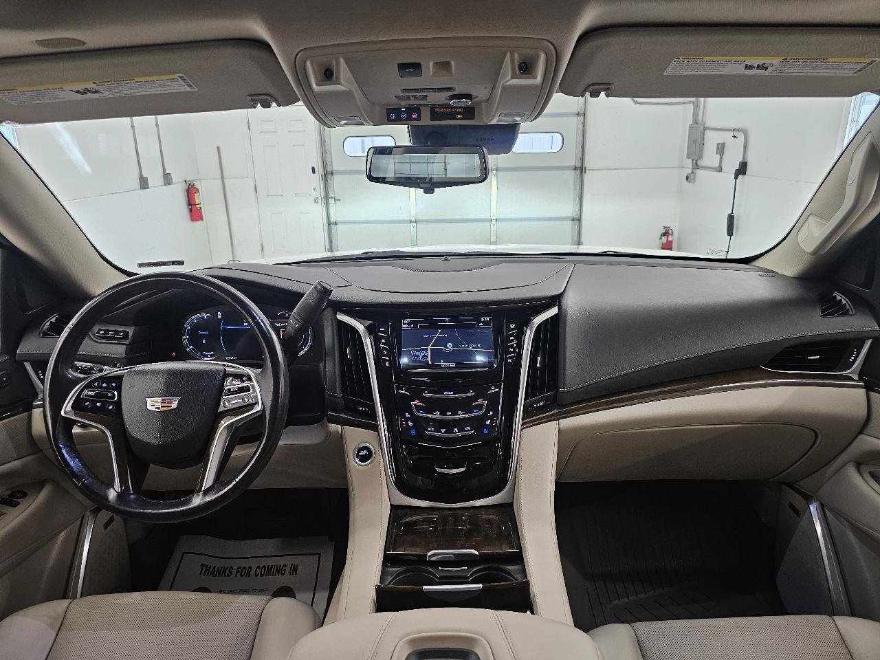 Used 2020 Cadillac Escalade Luxury AWD/4WD image 29